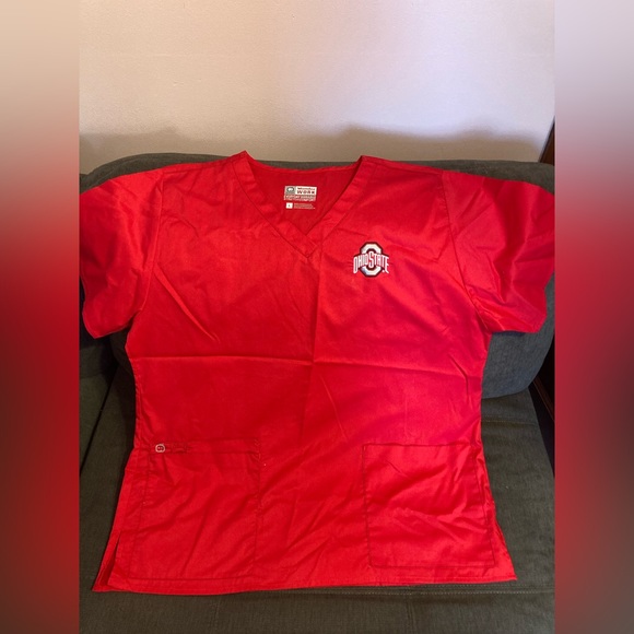 WonderWink Tops - Wonder Wink Ohio State Scrub Top. NWOT.